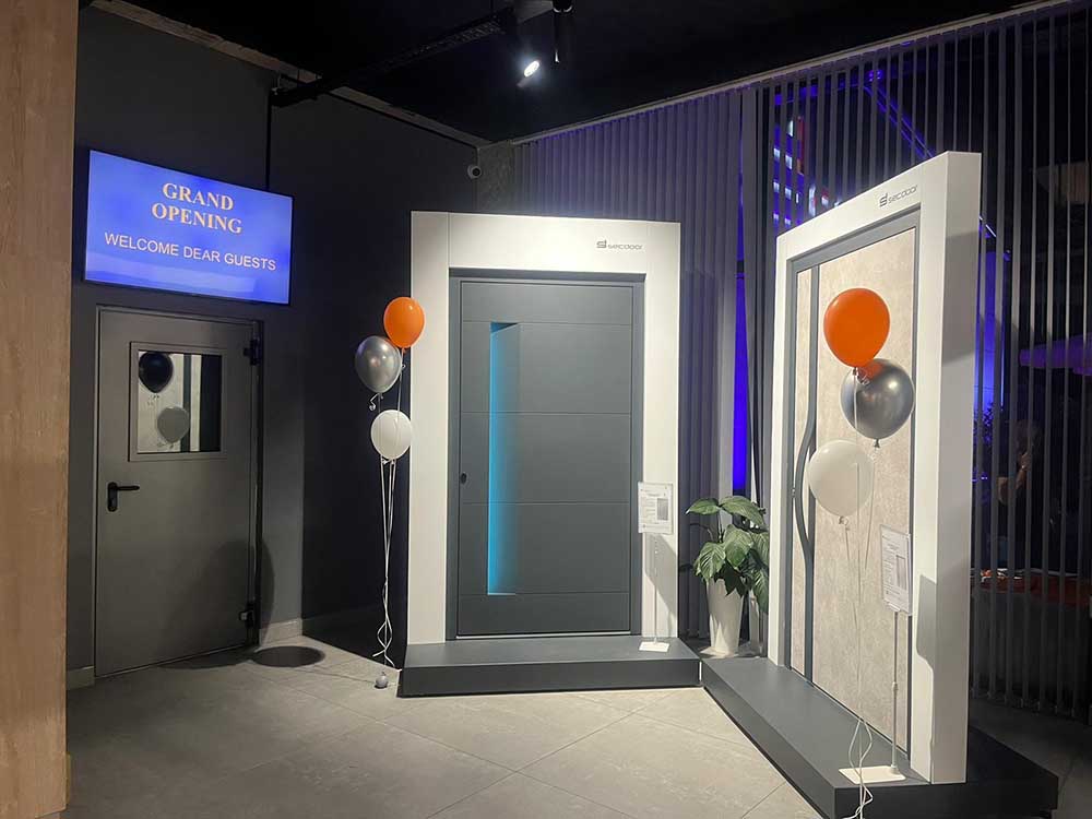 Secdoor